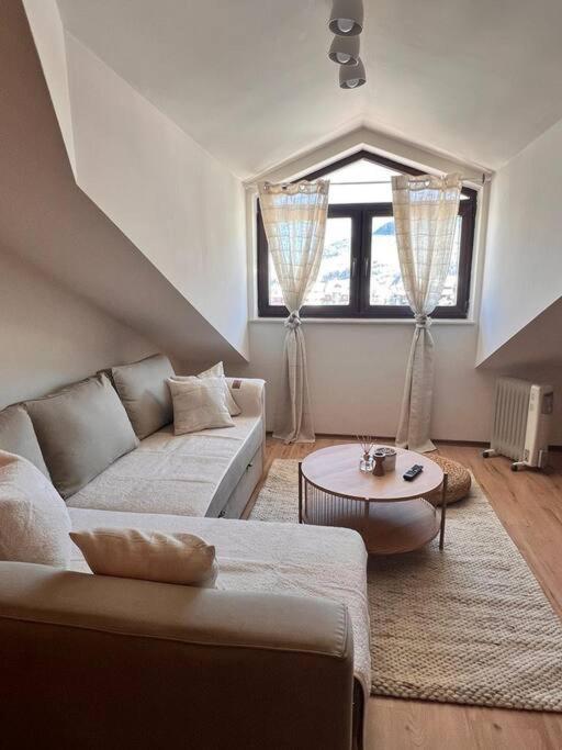 Cozy 1 Bedroom Apartment Next To The Gondola Bansko Ngoại thất bức ảnh